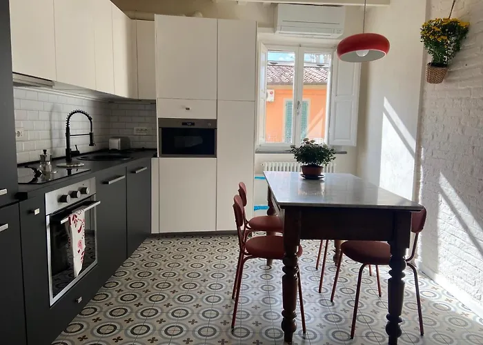 아파트 La Casa Della Torre *